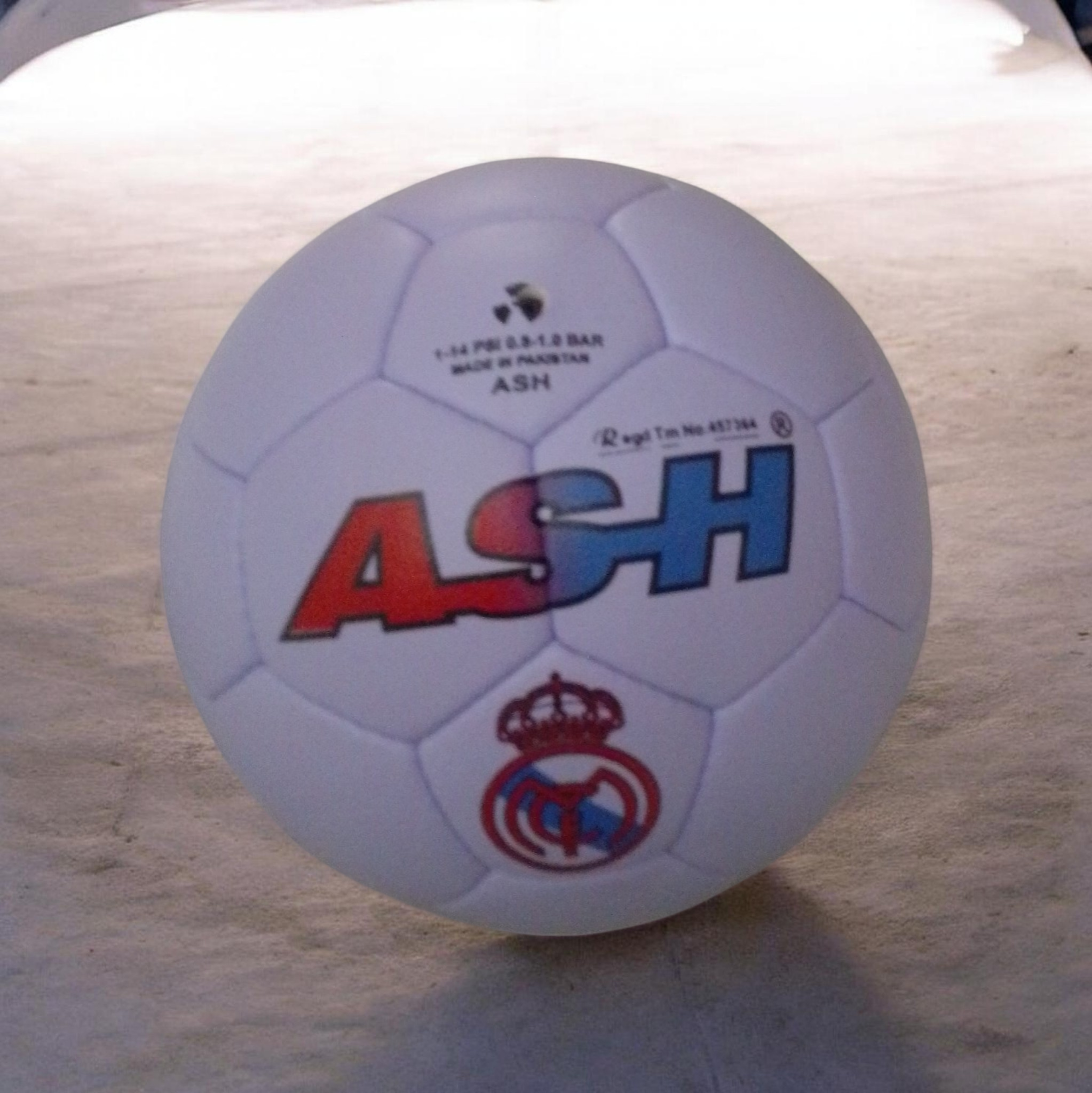 Real Madrid official (ASH) football